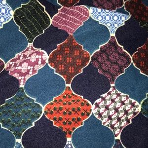 TC LuLa Roe leggings